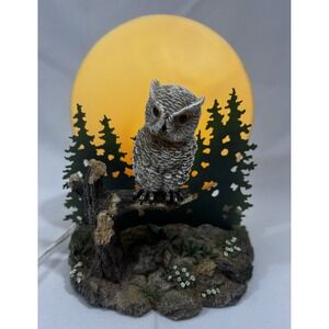 🦉Vintage Resin Owl Nature Scene Statue  Full Moon Lamp Light